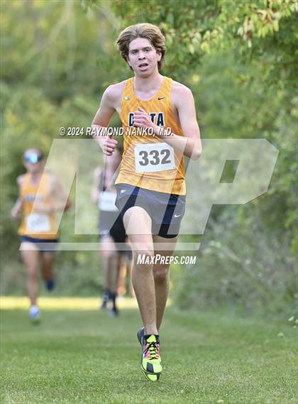 Thumbnail 3 in Delaware County Meet photogallery.