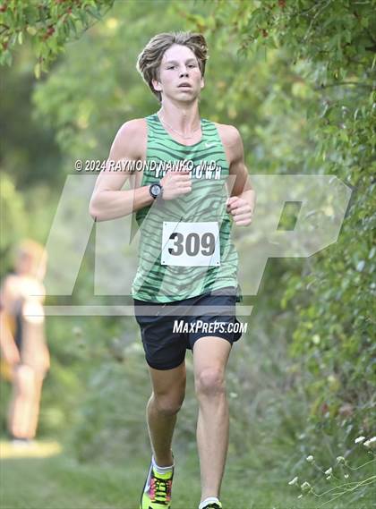 Thumbnail 2 in Delaware County Meet photogallery.