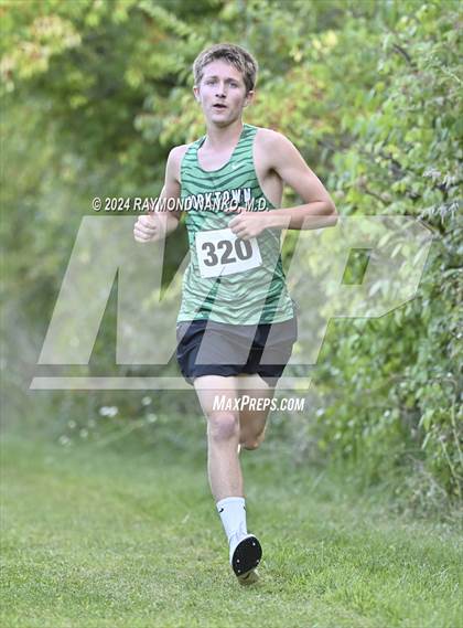 Thumbnail 3 in Delaware County Meet photogallery.