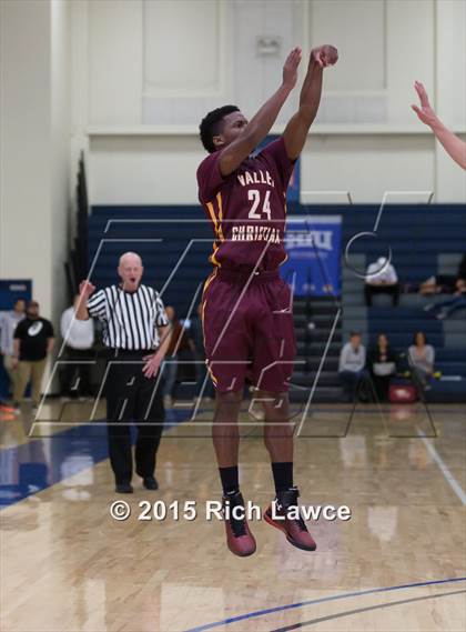 Thumbnail 2 in Valley Christian @ La Mirada (Orange Holiday Classic) photogallery.