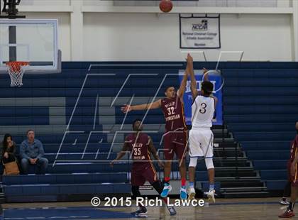 Thumbnail 2 in Valley Christian @ La Mirada (Orange Holiday Classic) photogallery.