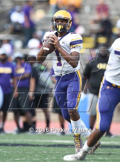Thumbnail 3 in Edna Karr vs  Eleanor McMain (Tad Gormley Jamboree) photogallery.