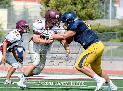 Thumbnail 2 in Whitney vs Oak Ridge scrimmage photogallery.