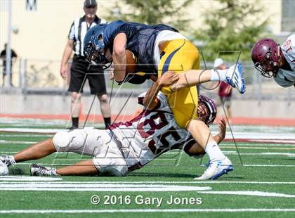 Thumbnail 3 in Whitney vs Oak Ridge scrimmage photogallery.
