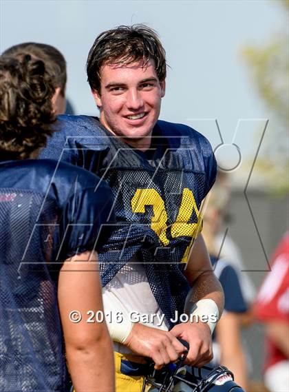 Thumbnail 1 in Whitney vs Oak Ridge scrimmage photogallery.