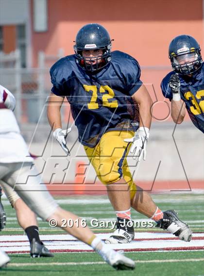 Thumbnail 3 in Whitney vs Oak Ridge scrimmage photogallery.