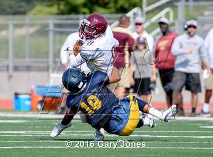 Thumbnail 1 in Whitney vs Oak Ridge scrimmage photogallery.