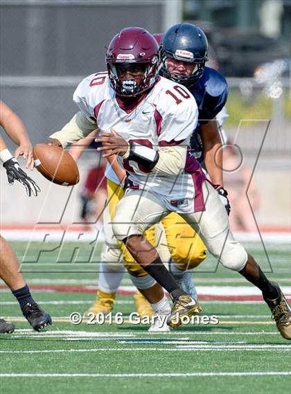 Thumbnail 3 in Whitney vs Oak Ridge scrimmage photogallery.