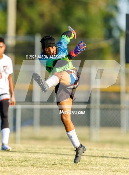 Thumbnail 3 in South View @ Jack Britt photogallery.