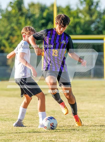 Thumbnail 3 in South View @ Jack Britt photogallery.