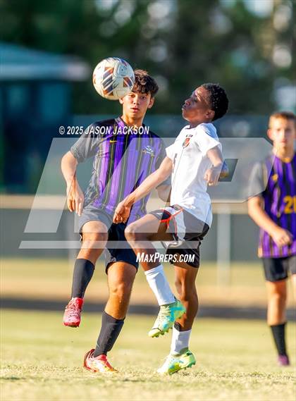 Thumbnail 1 in South View @ Jack Britt photogallery.