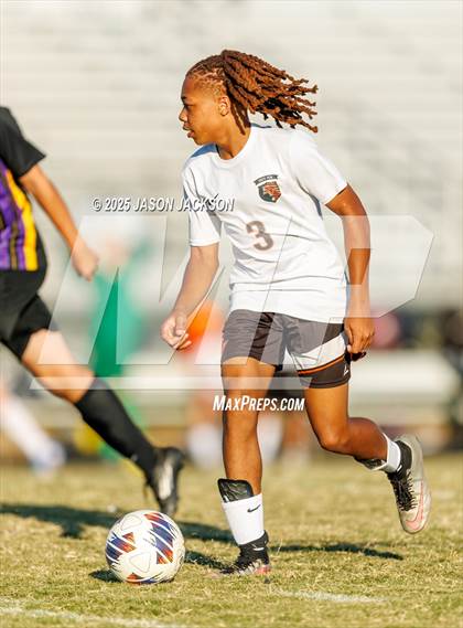 Thumbnail 3 in South View @ Jack Britt photogallery.