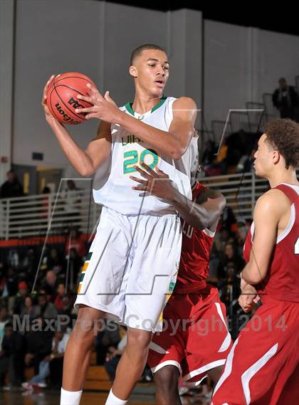 Thumbnail 1 in Fairfield vs. Vanden (CIF SJS D3 Playoffs) photogallery.