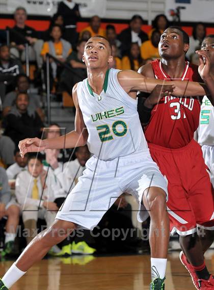 Thumbnail 1 in Fairfield vs. Vanden (CIF SJS D3 Playoffs) photogallery.