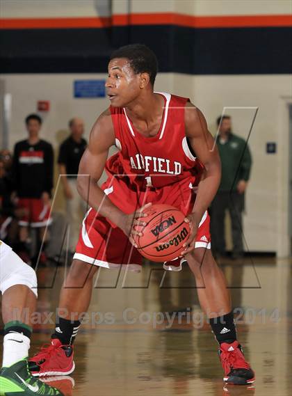 Thumbnail 2 in Fairfield vs. Vanden (CIF SJS D3 Playoffs) photogallery.