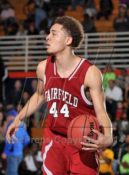 Thumbnail 2 in Fairfield vs. Vanden (CIF SJS D3 Playoffs) photogallery.