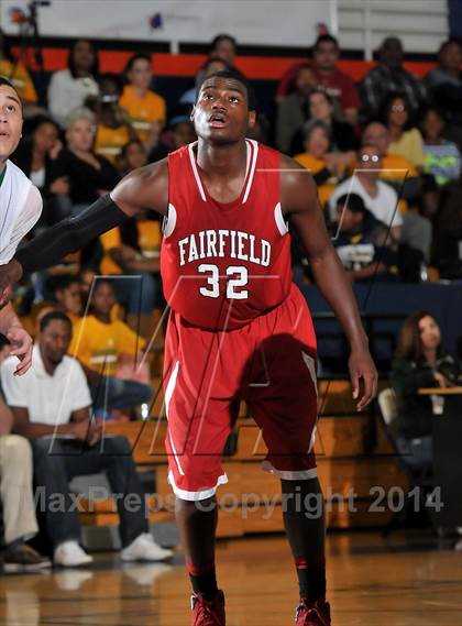 Thumbnail 3 in Fairfield vs. Vanden (CIF SJS D3 Playoffs) photogallery.
