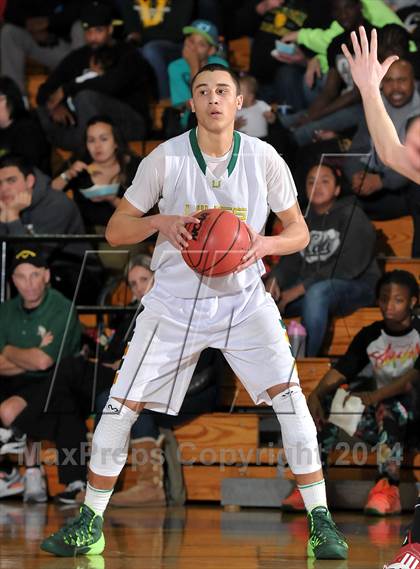 Thumbnail 1 in Fairfield vs. Vanden (CIF SJS D3 Playoffs) photogallery.