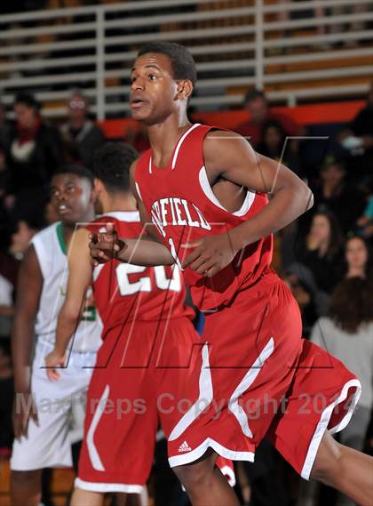 Thumbnail 1 in Fairfield vs. Vanden (CIF SJS D3 Playoffs) photogallery.