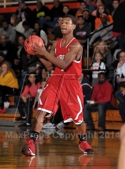 Thumbnail 1 in Fairfield vs. Vanden (CIF SJS D3 Playoffs) photogallery.