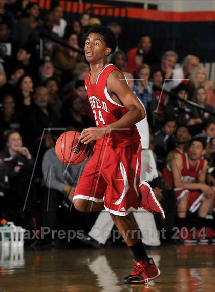 Thumbnail 2 in Fairfield vs. Vanden (CIF SJS D3 Playoffs) photogallery.
