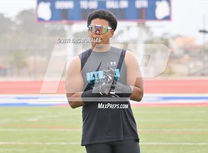 Thumbnail 2 in Montgomery vs Olympian (7 on 7) photogallery.