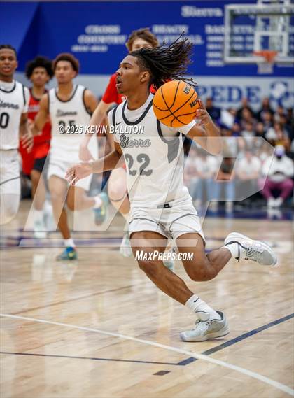 Thumbnail 3 in Redondo Union @ Sierra Canyon ( CIF DIV 1 Regional Final ) photogallery.