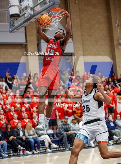 Thumbnail 3 in Redondo Union @ Sierra Canyon ( CIF DIV 1 Regional Final ) photogallery.