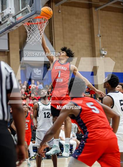 Thumbnail 2 in Redondo Union @ Sierra Canyon ( CIF DIV 1 Regional Final ) photogallery.