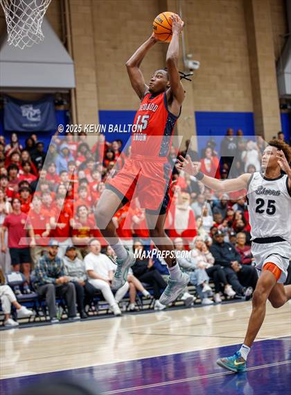 Thumbnail 2 in Redondo Union @ Sierra Canyon ( CIF DIV 1 Regional Final ) photogallery.