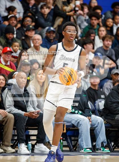 Thumbnail 1 in Redondo Union @ Sierra Canyon ( CIF DIV 1 Regional Final ) photogallery.