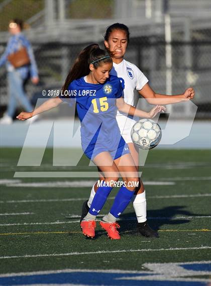 Thumbnail 3 in Charter Oak @ San Dimas photogallery.