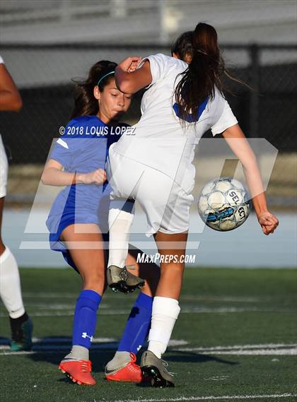 Thumbnail 2 in Charter Oak @ San Dimas photogallery.