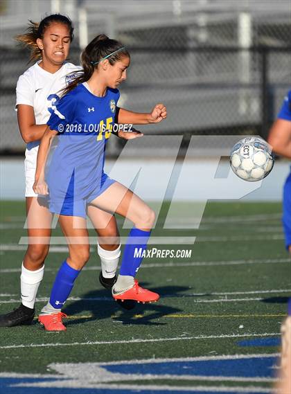 Thumbnail 2 in Charter Oak @ San Dimas photogallery.