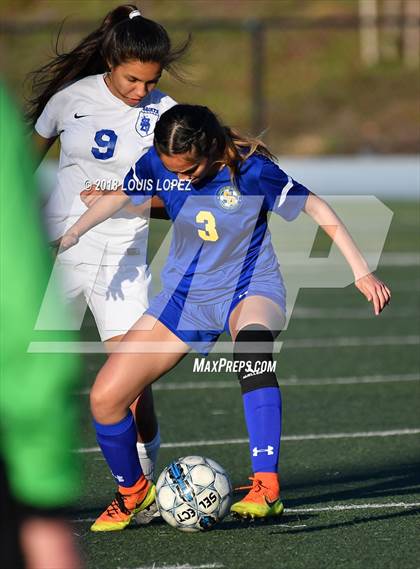 Thumbnail 2 in Charter Oak @ San Dimas photogallery.