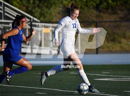 Thumbnail 1 in Charter Oak @ San Dimas photogallery.
