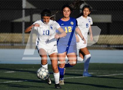 Thumbnail 1 in Charter Oak @ San Dimas photogallery.