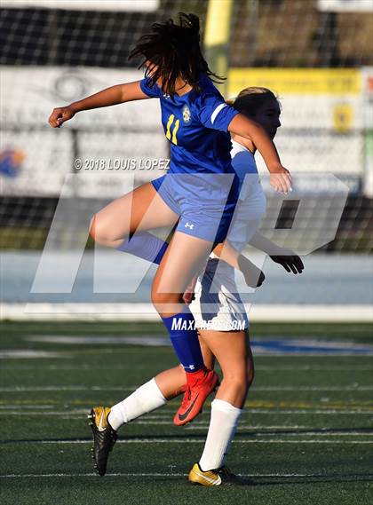 Thumbnail 3 in Charter Oak @ San Dimas photogallery.