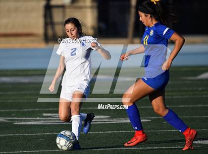 Thumbnail 3 in Charter Oak @ San Dimas photogallery.