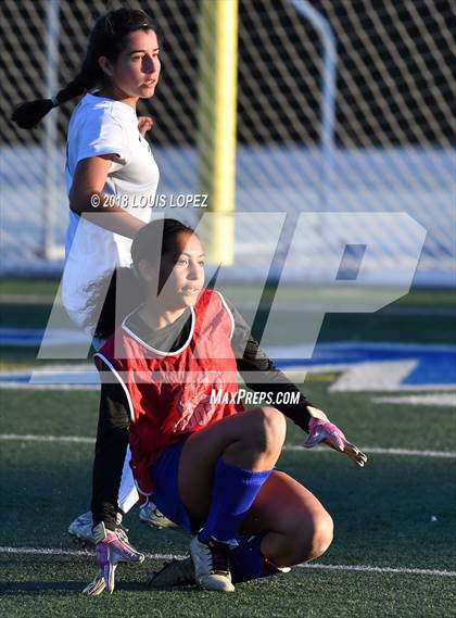 Thumbnail 3 in Charter Oak @ San Dimas photogallery.