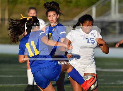 Thumbnail 2 in Charter Oak @ San Dimas photogallery.