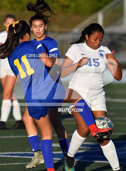 Thumbnail 3 in Charter Oak @ San Dimas photogallery.