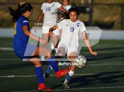 Thumbnail 3 in Charter Oak @ San Dimas photogallery.