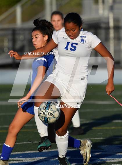 Thumbnail 3 in Charter Oak @ San Dimas photogallery.