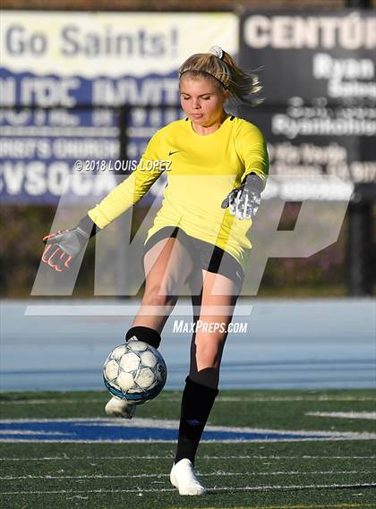 Thumbnail 3 in Charter Oak @ San Dimas photogallery.