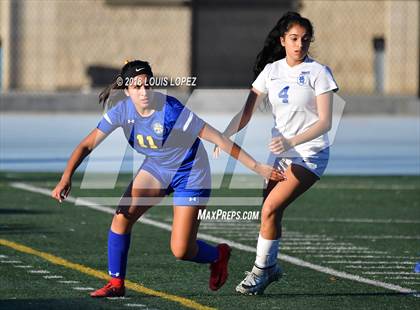 Thumbnail 1 in Charter Oak @ San Dimas photogallery.
