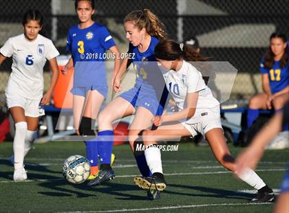 Thumbnail 3 in Charter Oak @ San Dimas photogallery.