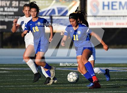 Thumbnail 3 in Charter Oak @ San Dimas photogallery.