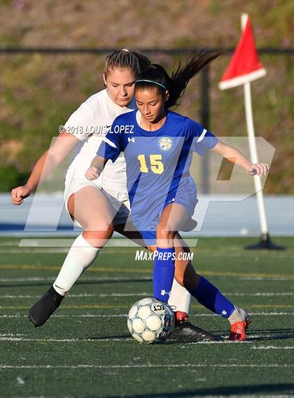 Thumbnail 1 in Charter Oak @ San Dimas photogallery.