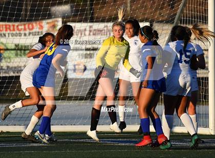 Thumbnail 1 in Charter Oak @ San Dimas photogallery.